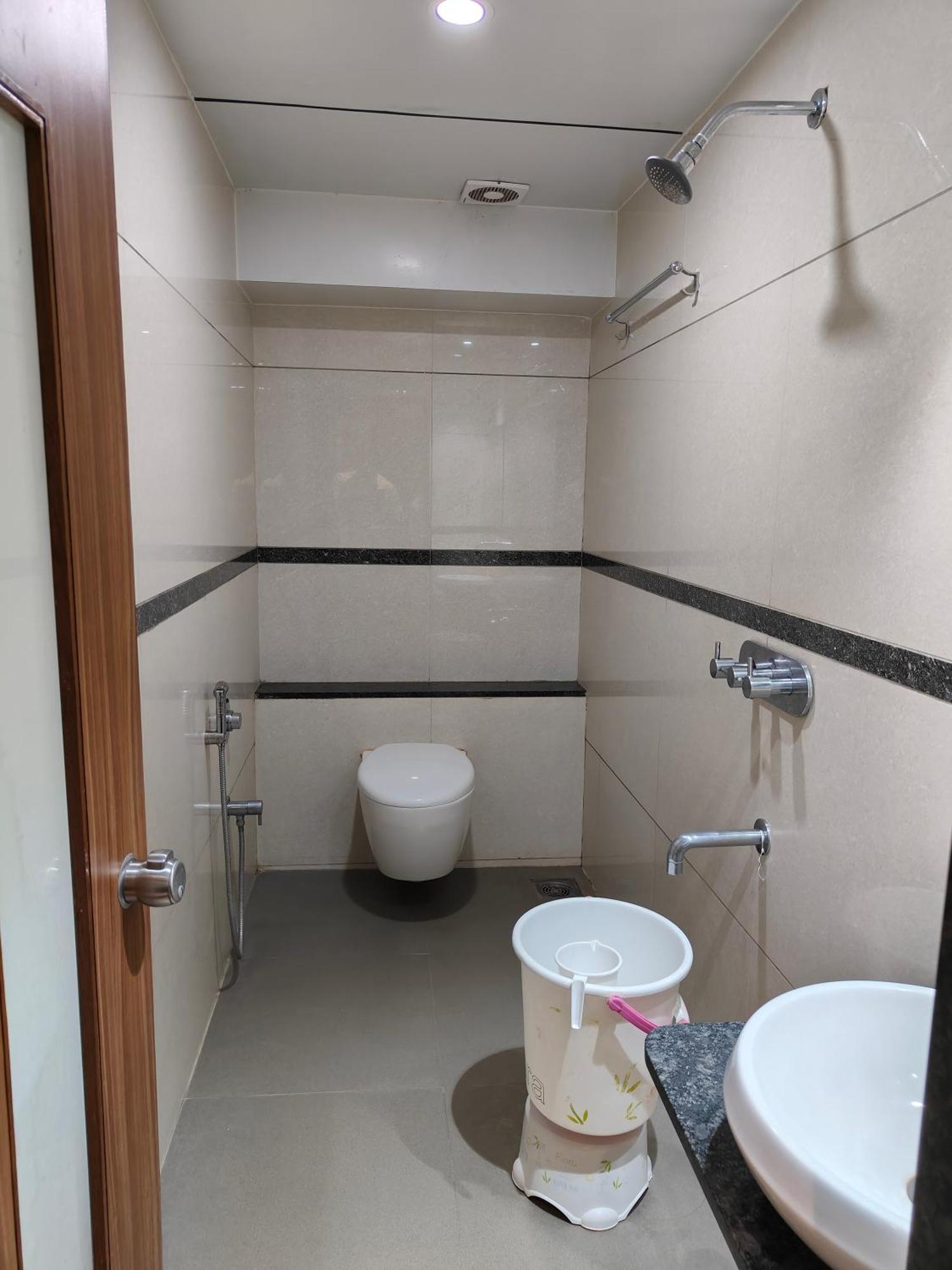 Hotel Sahyog & Rooms Surat Luaran gambar